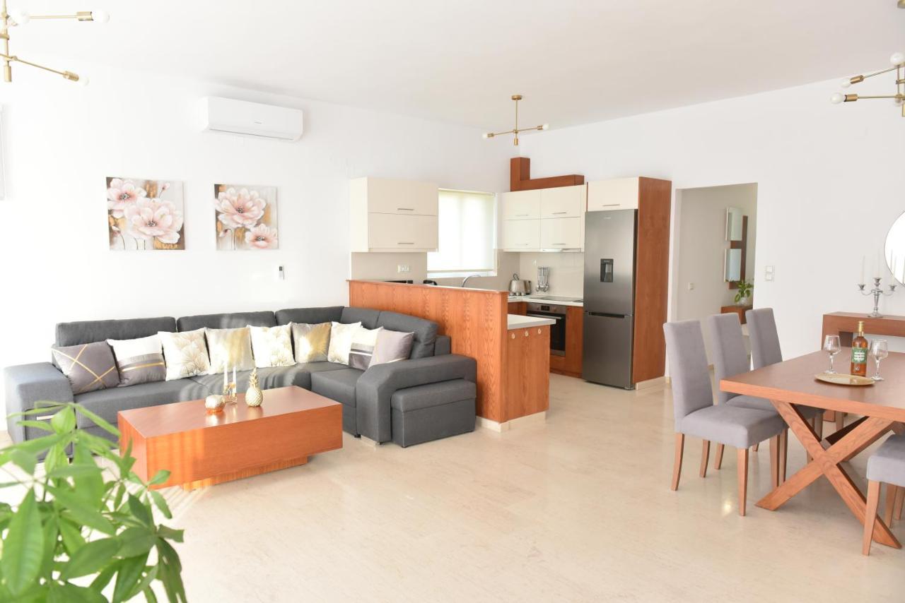 Christianna Luxury Apartments Almyrida  Exterior photo